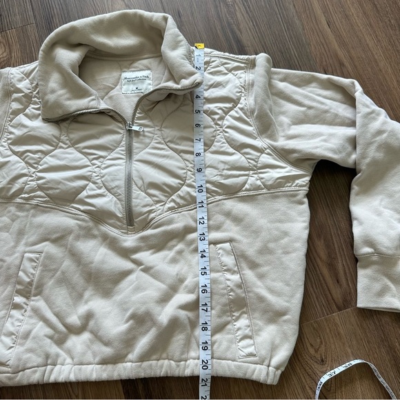 Abercrombie & Fitch Soft A&F Cinch Waist Jacket Medium Beige Crop 1/2 Zip Pocket - Picture 7 of 9